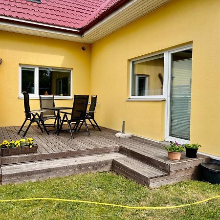 Metsa Apartments Parnu Bagian luar foto
