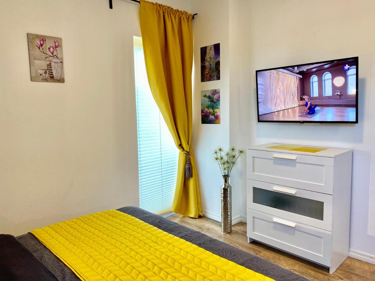 Metsa Apartments Parnu Bagian luar foto