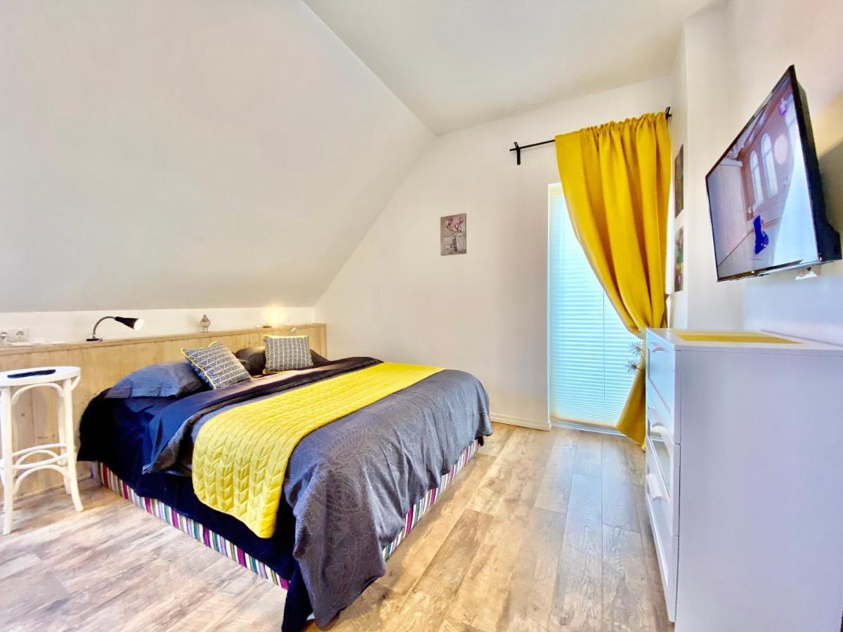 Metsa Apartments Parnu Bagian luar foto