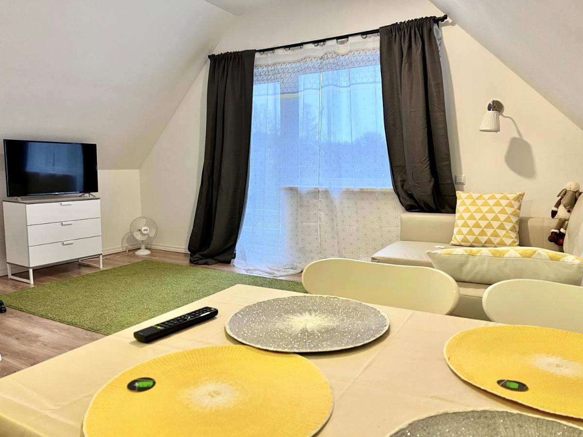 Metsa Apartments Parnu Bagian luar foto